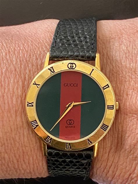 Montres Gucci occasion .